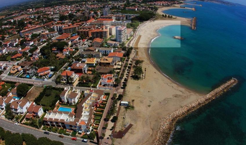 Litoral Costa Dorada - Blau Mar Cayo Coco Vista Mar Камбрильс Экстерьер фото